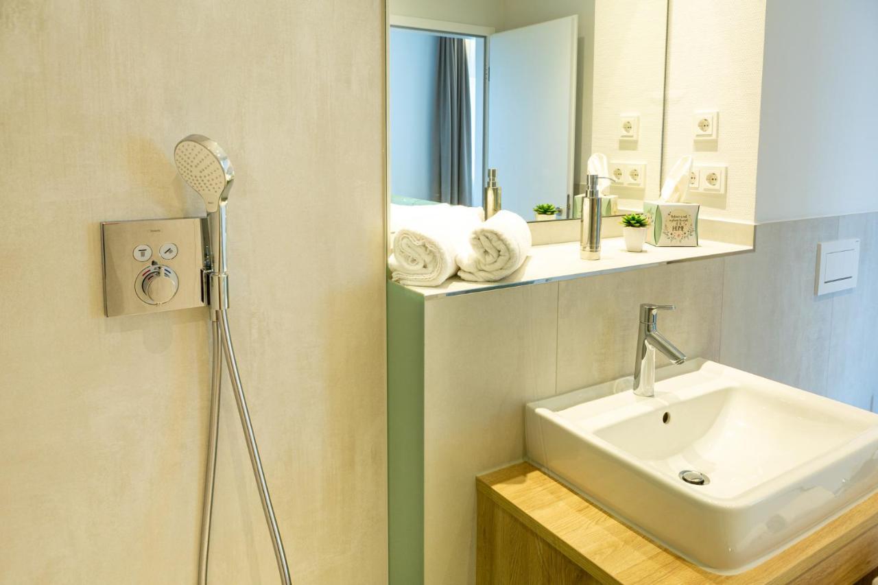 Klein-Winternheim Aparthotel Am Pfaffenstein المظهر الخارجي الصورة