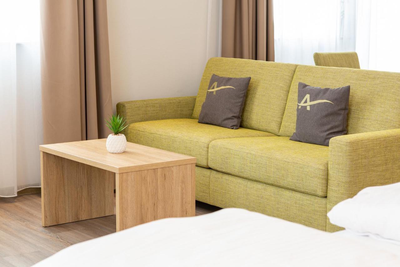 Klein-Winternheim Aparthotel Am Pfaffenstein المظهر الخارجي الصورة